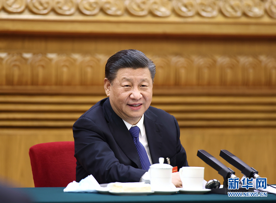 3月5日，中共中央總書記、國家主席、中央軍委主席習近平參加十三屆全國人大四次會議內蒙古代表團的審議。新華社記者 鞠鵬 攝